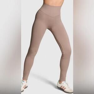 NEW PINK Victoria's Secret Seamless Classic High Rise Leggings Small